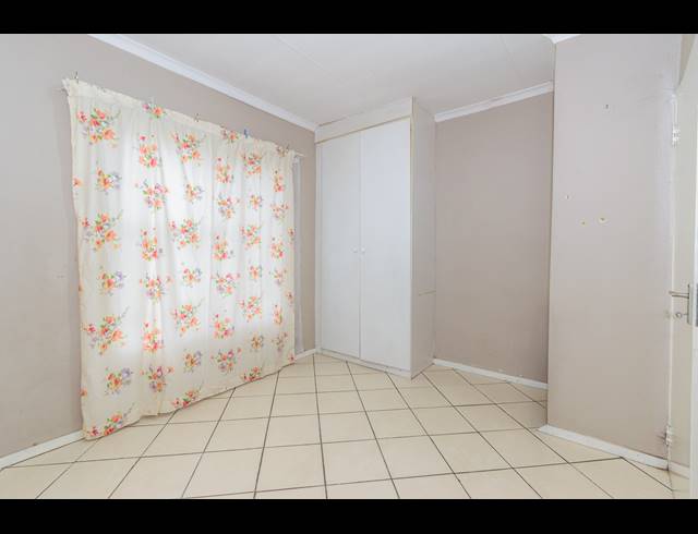2 BEDROOM APARTMENT FOR SALE IN HONEYPARK